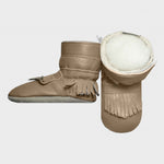 boot tissle tassle stone side