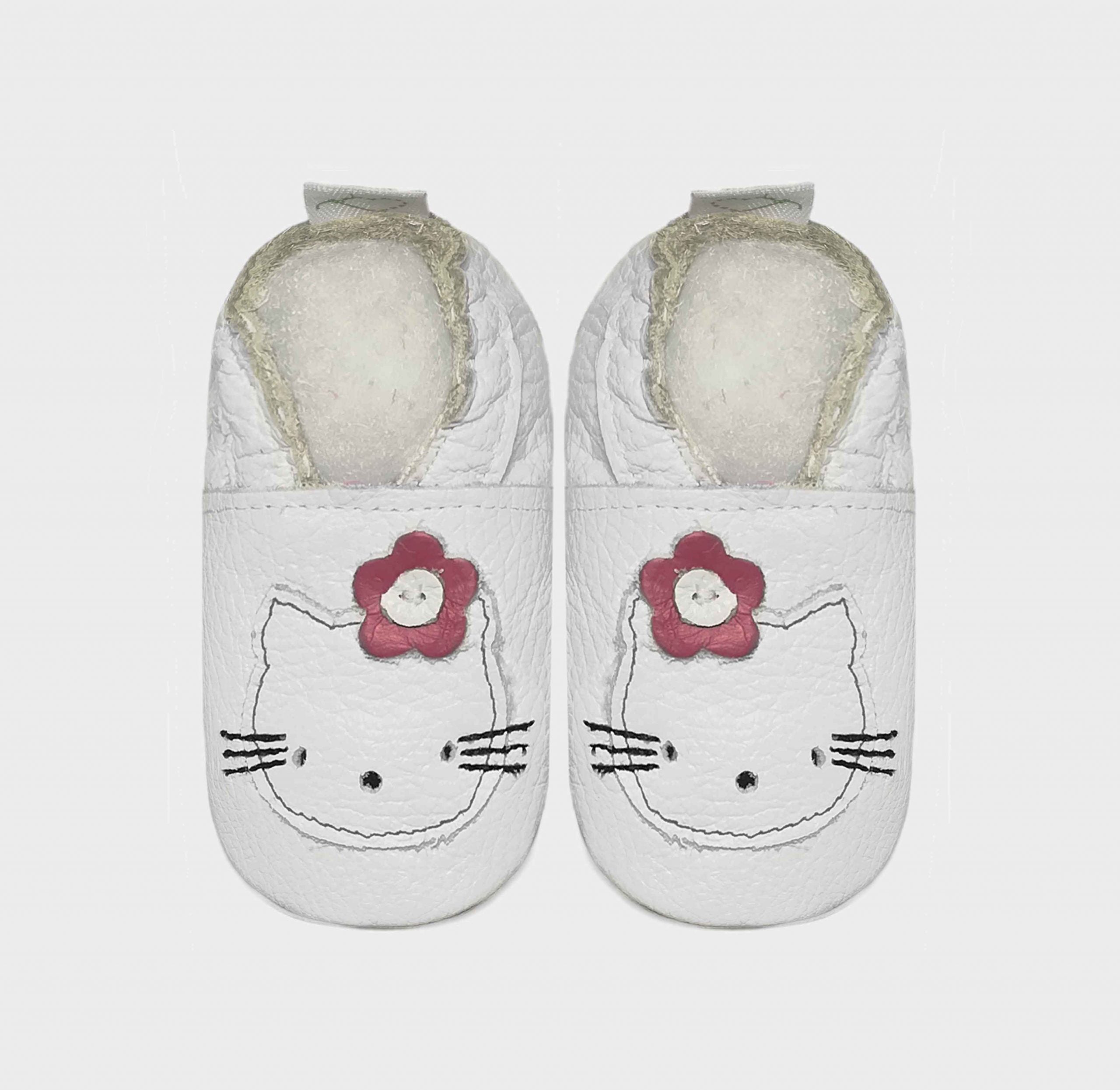 Kitten White baby shoes