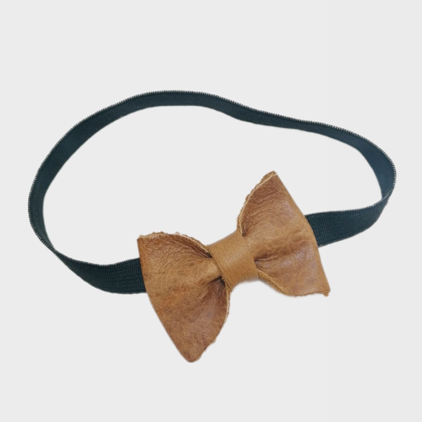 pinced bowtie